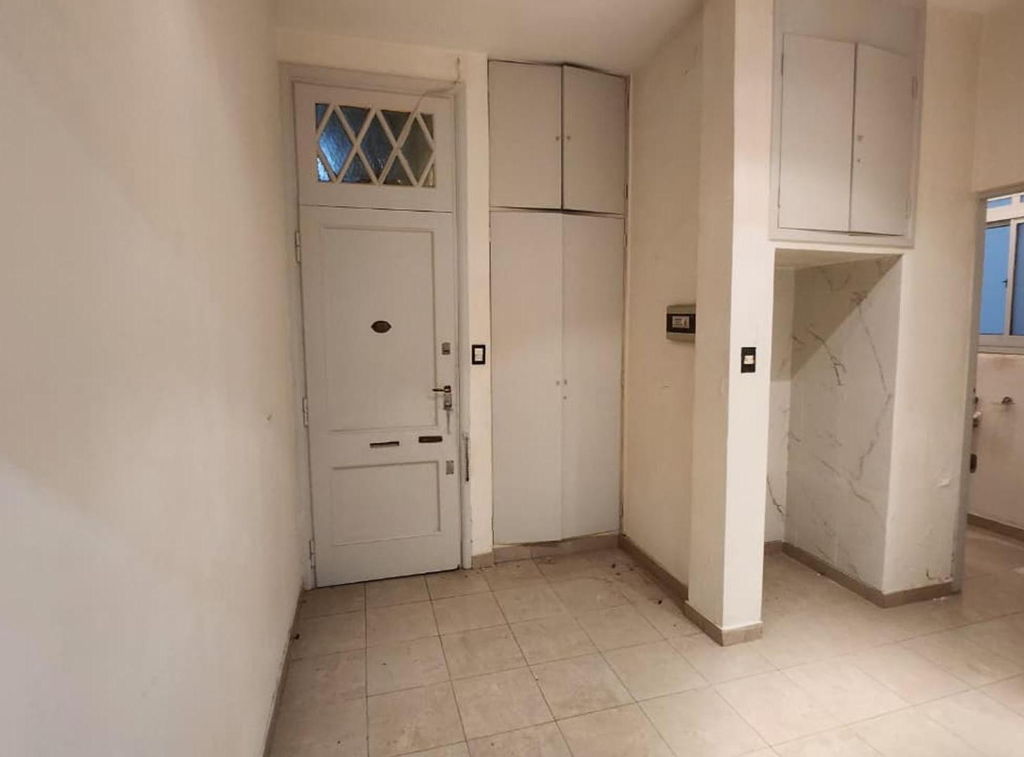 Foto de Alquiler 3 Amb + escritorio 70m2 Totales - Microcentro, imagen 4