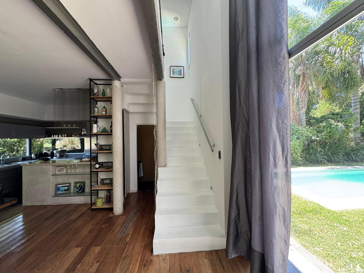 Foto de Venta CASA 3 Dormitorios JARDIN PILETA QUINCHO, imagen 3