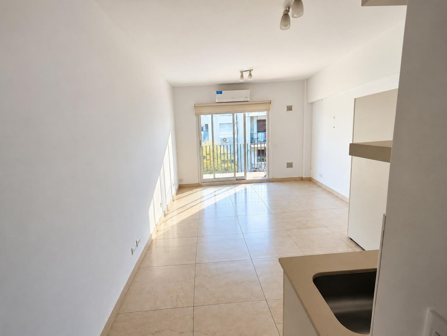 Foto de VENTA MONO 30 m² Totales RECICLADO - BALCÓN - Palermo, imagen 4
