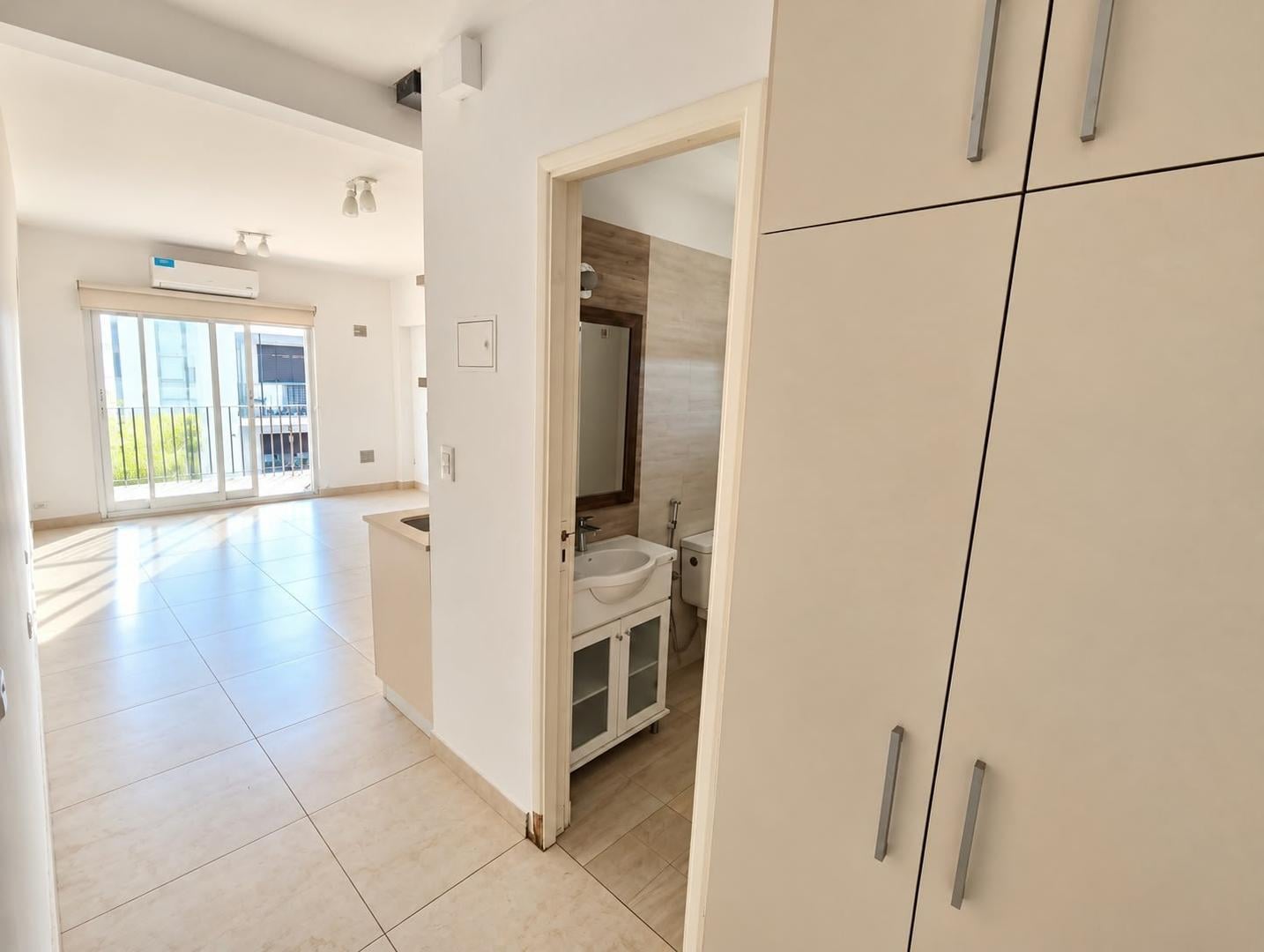 Foto de VENTA MONO 30 m² Totales RECICLADO - BALCÓN - Palermo, imagen 1