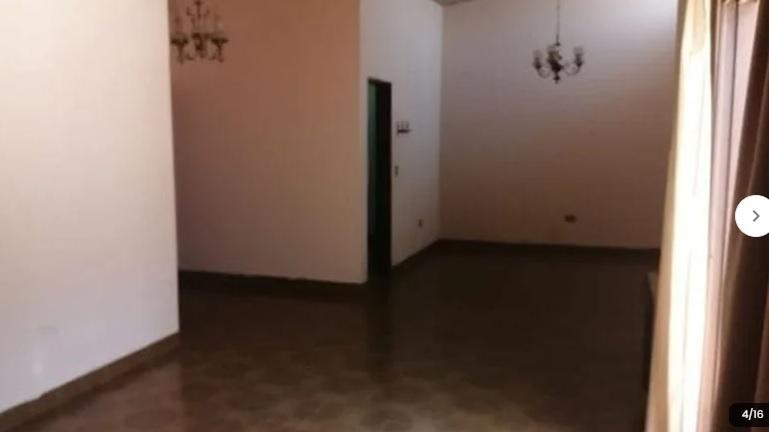 Foto de VENDO casa 3dorm. c/cochera. Bº San Francisco., imagen 2