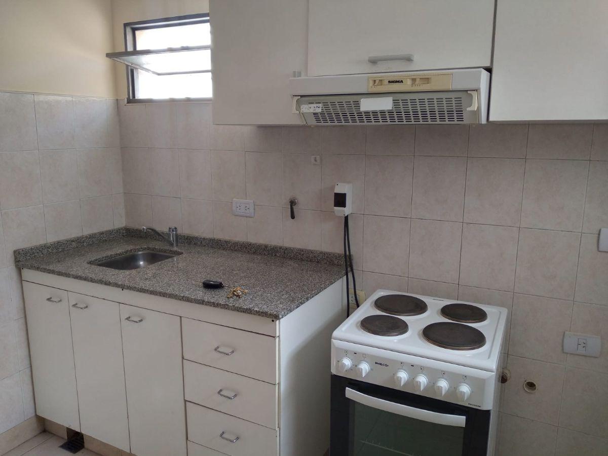 Foto de Alquilo depto 1 dorm. Bº Alta Cordoba., imagen 2