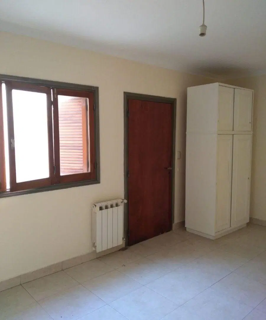 Alquilo monoambiente . Bº Alta Cordoba 5