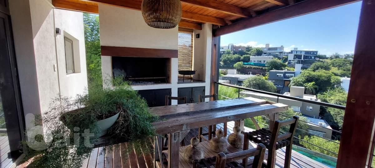 Venta Casa en La Rufina 4 Dorm. Vistas Panoramicas y Parque 2