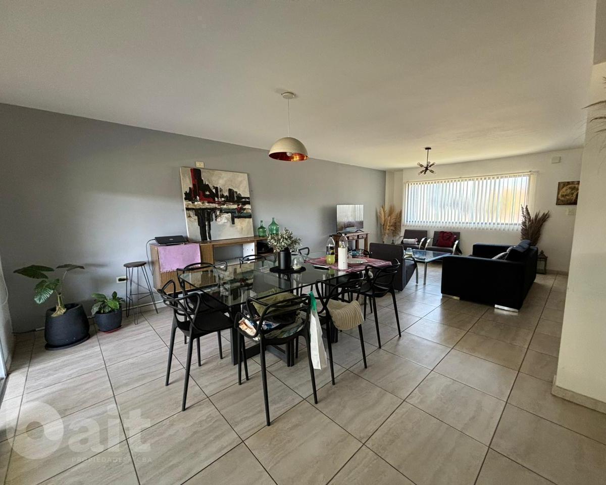 Venta Duplex 3 Dorm. con Pileta, en Campo de Vuelo II 4