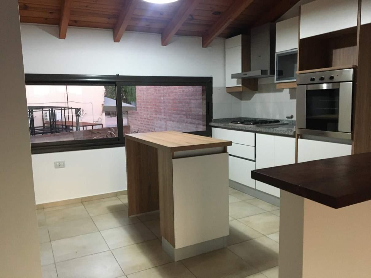 Foto de Vendo departamento 2 dormitorios Housing Cerro de las Rosas, imagen 3