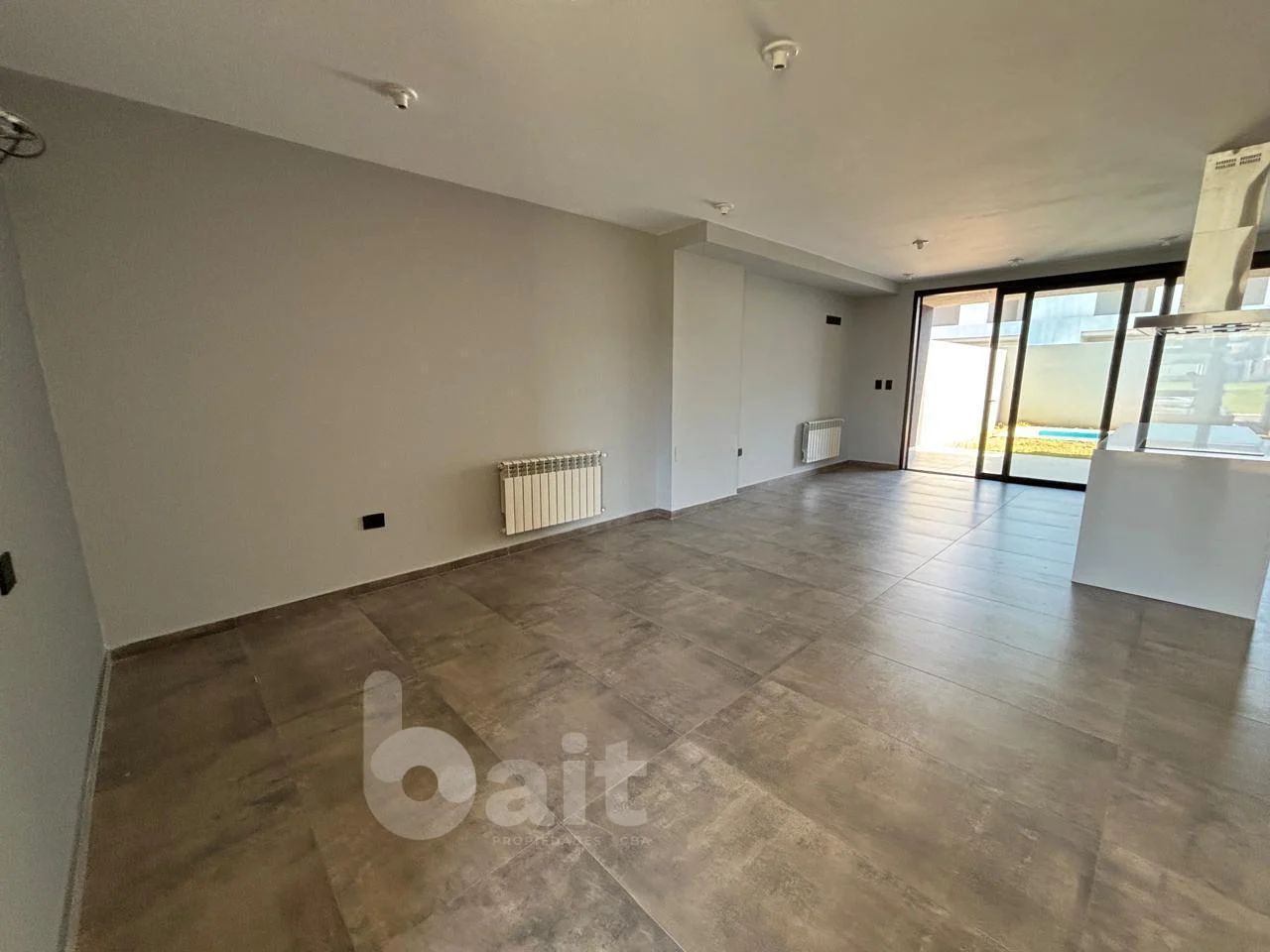 VENDO DUPLEX A ESTRENAR 3 DORMITORIOS CHACRAS GREEN
