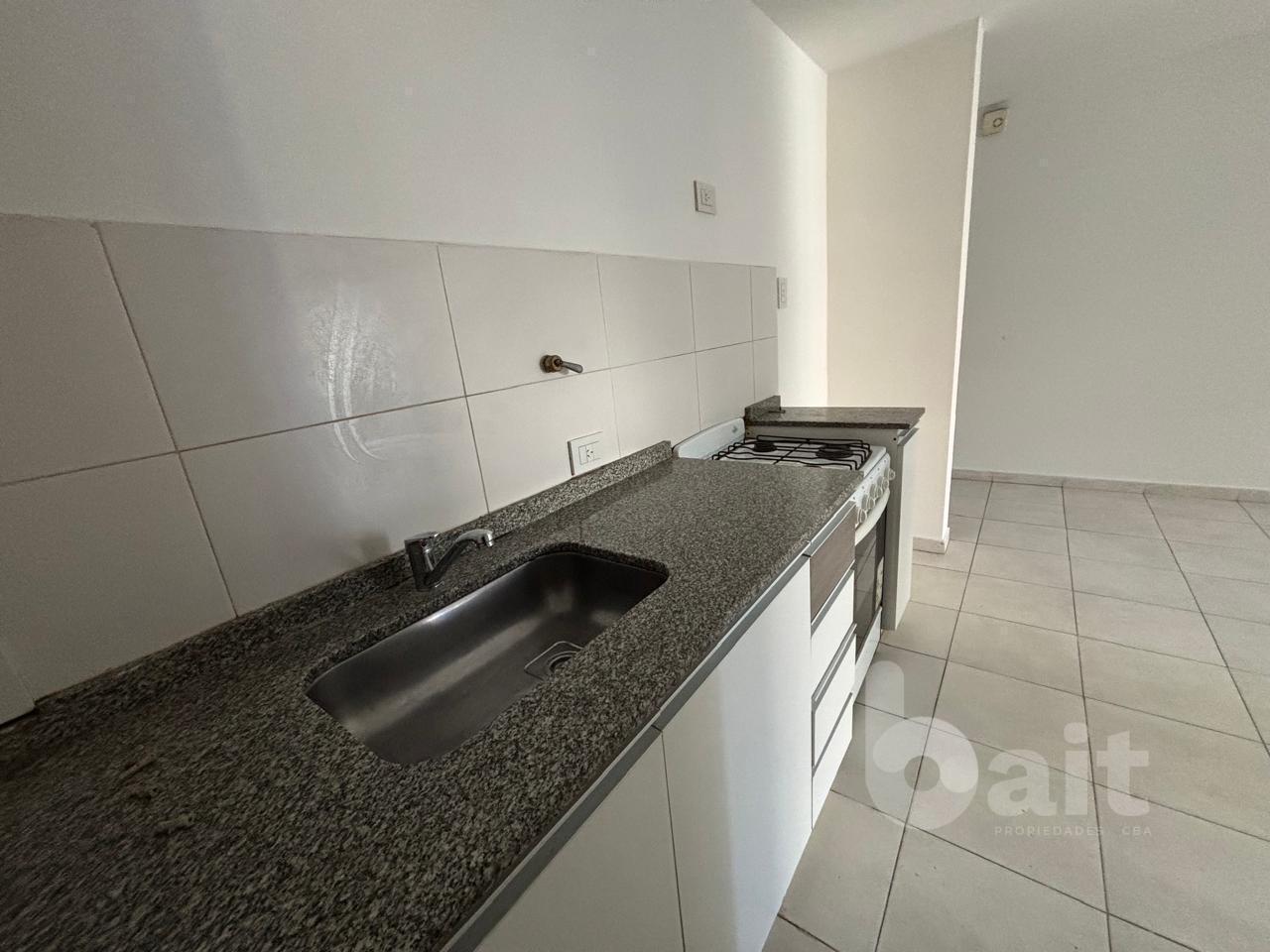 Foto de ALQUILO DEPARTAMENTO 1 DORMITORIO CON BALCON ALBERDI, imagen 5