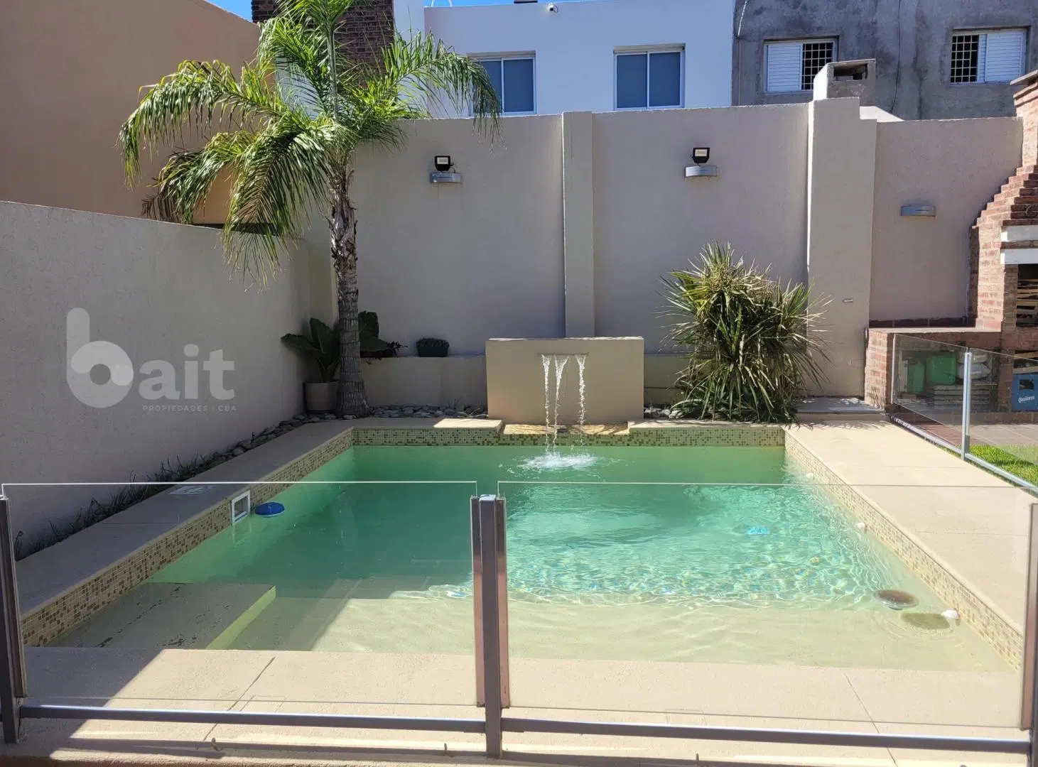 VENDO CASA 3 DORMITORIOS COCHERA PILETA LAVADERO UNA PLANTA URCA 5