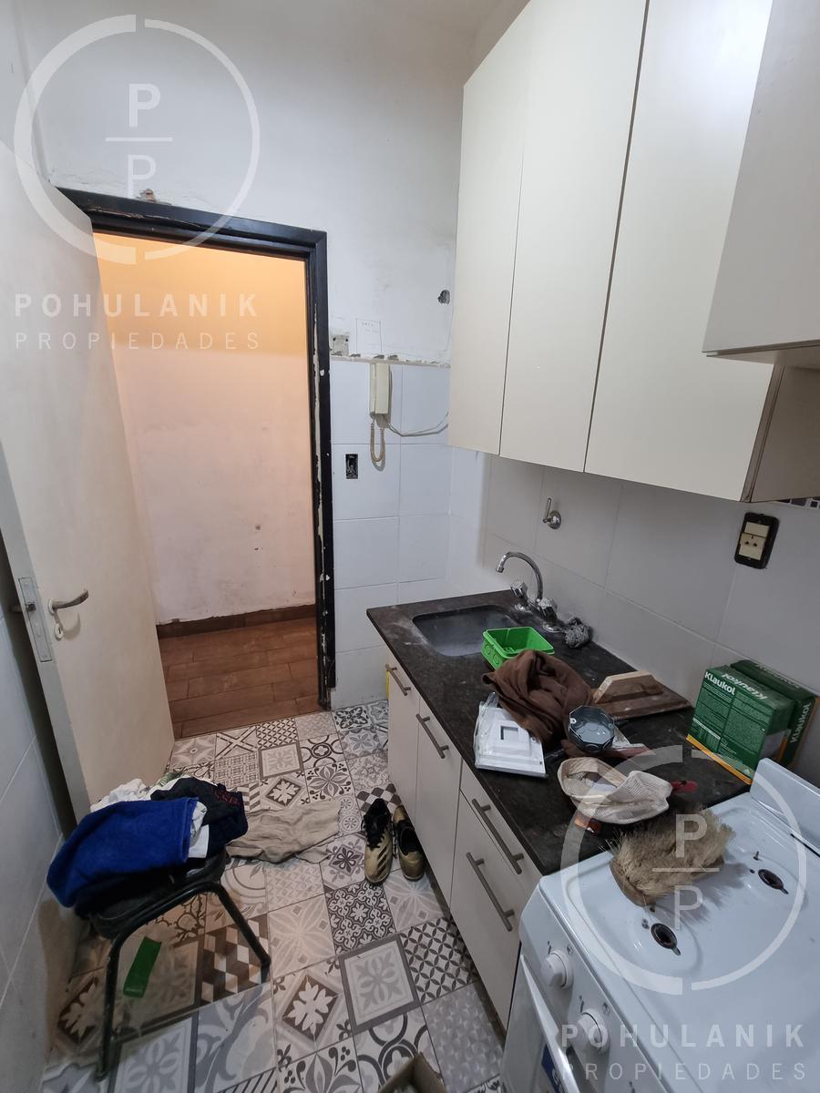 Venta Hermoso Departamento de 2 Ambientes en Flores. 3
