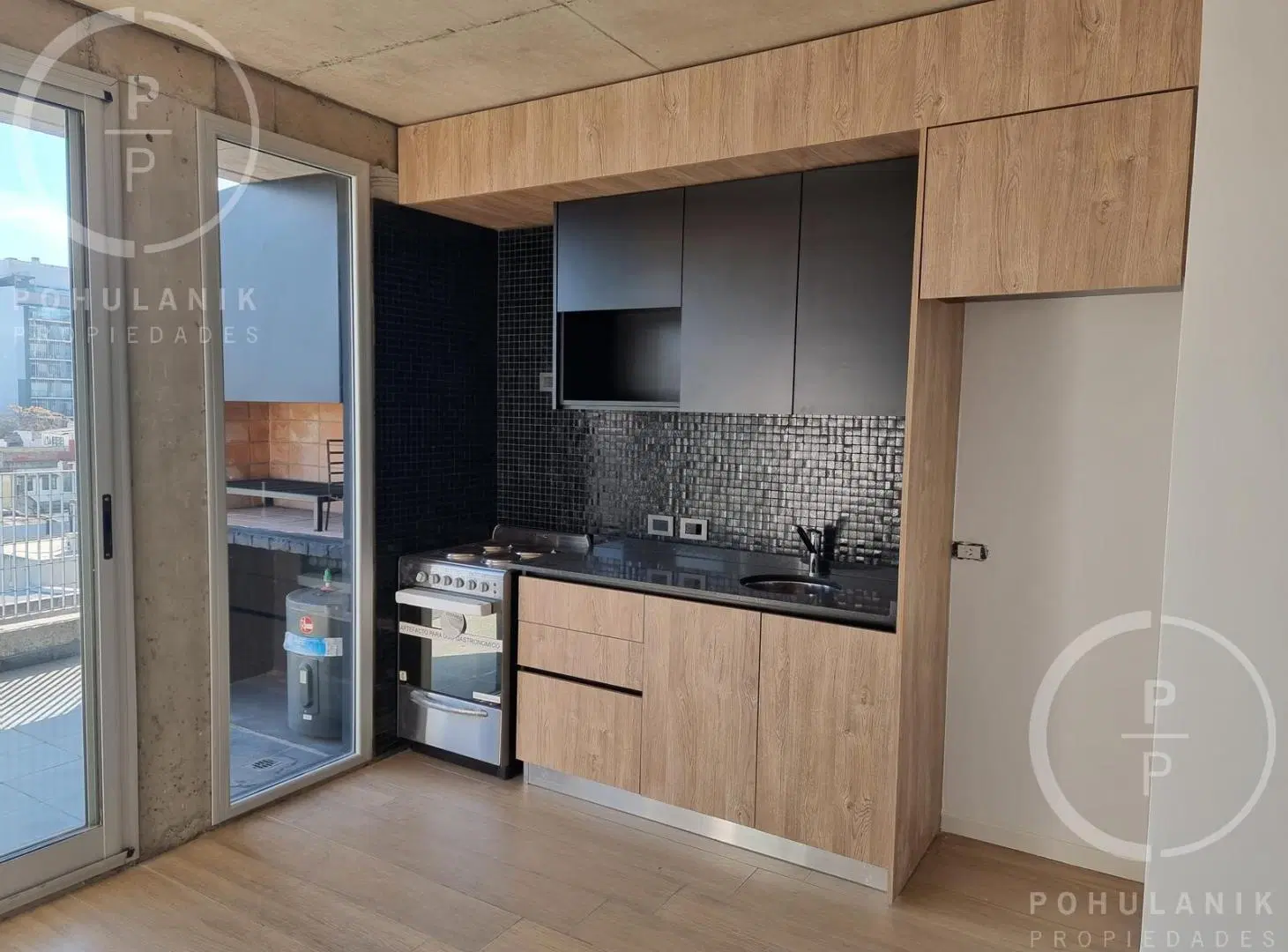 Venta 2 ambientes en Chacarita. Con parrilla. 5