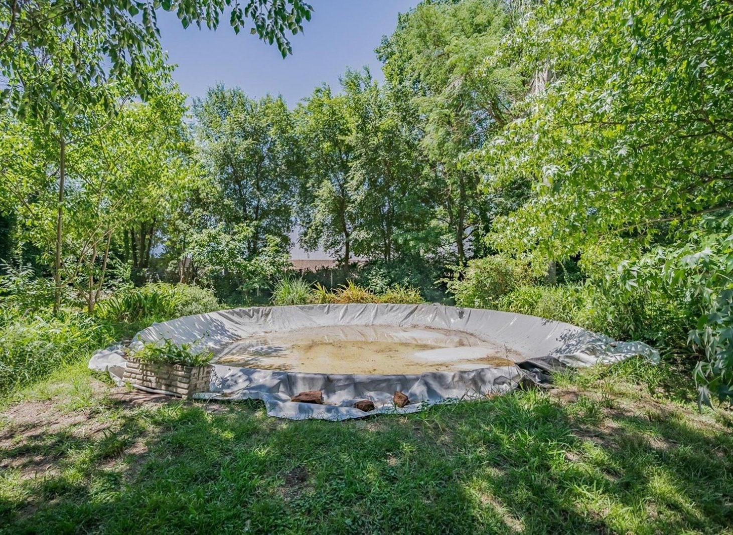 CASA QUINTA DE 4200 M2 + PARQUE VEGETACIÓN + PILETA