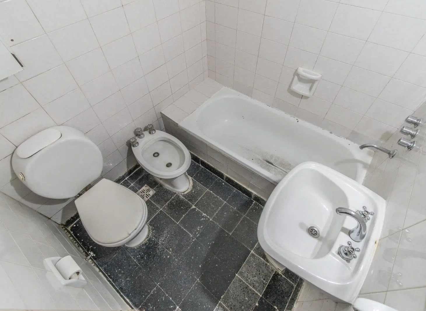 VENTA DEPARTAMENTO 2 AMBIENTES  PRIMER PISO CON PATIO EN PALERMO 5