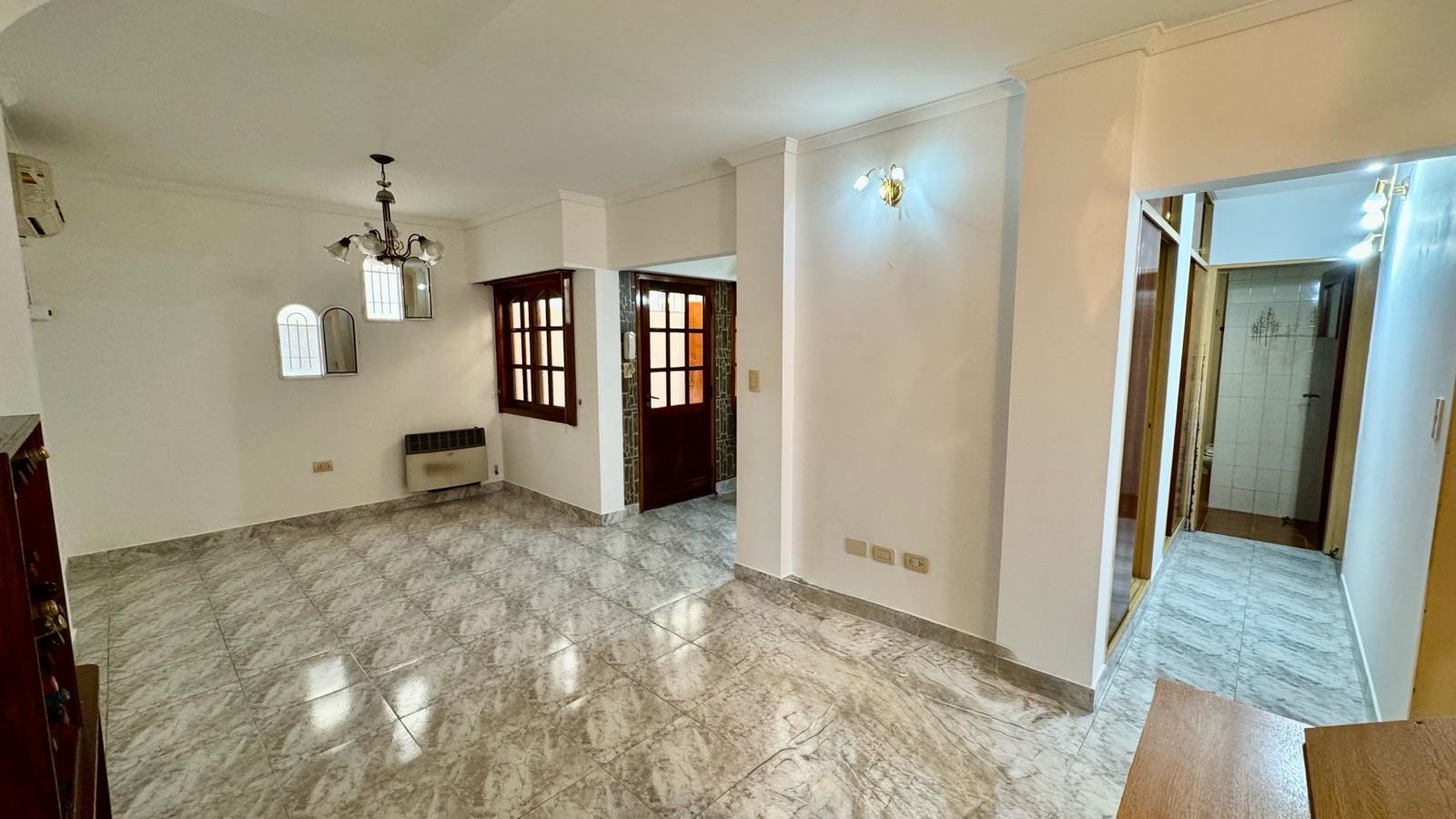 APTO CREDITO - VENTA DEPARTAMENTO 3 AMBIENTES SIN EXPENSAS