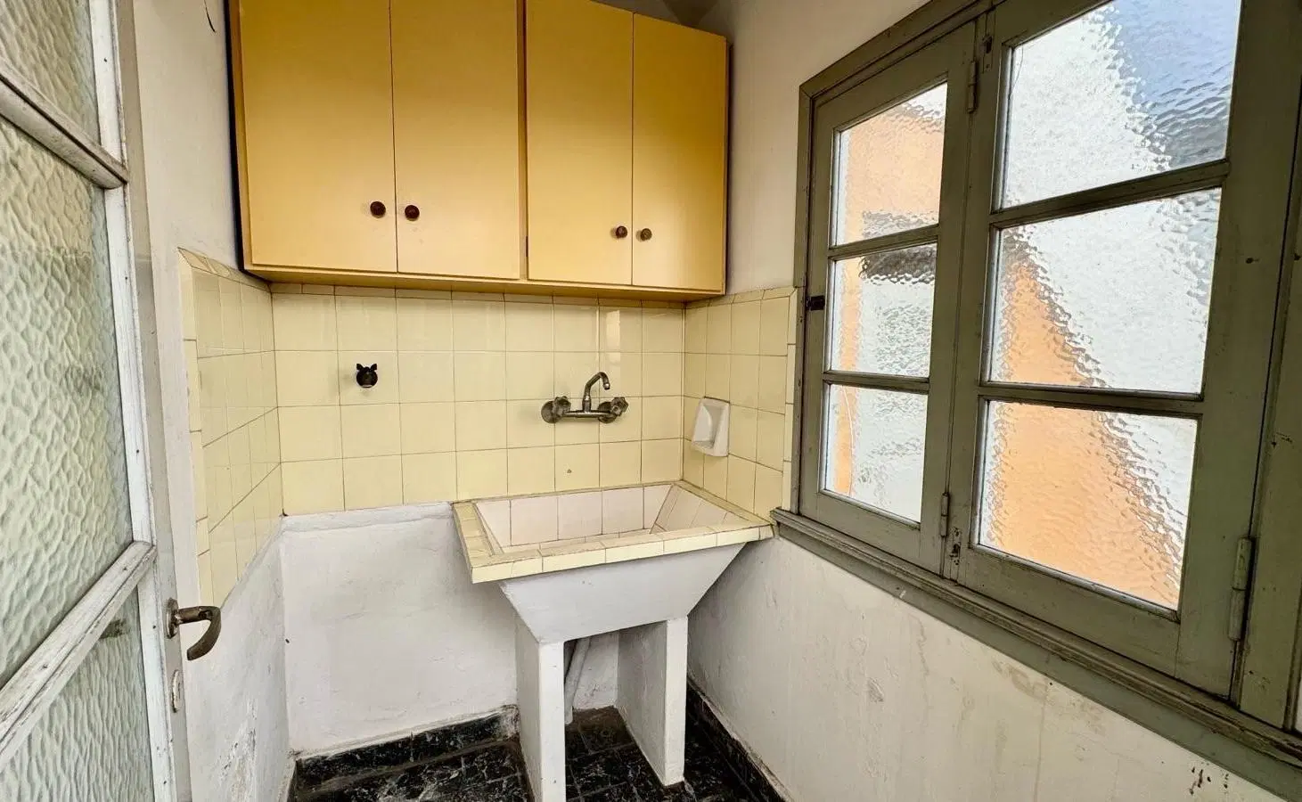 PH 3 Ambientes con Cochera, Patio y Terraza en Valentín Alsina – Sin Expensas 4