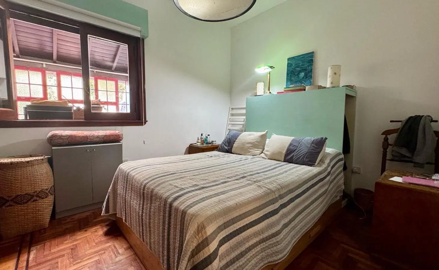ALQUILER CASA CON FONDO LIBRE EN REMEDIOS DE ESCALADA 4