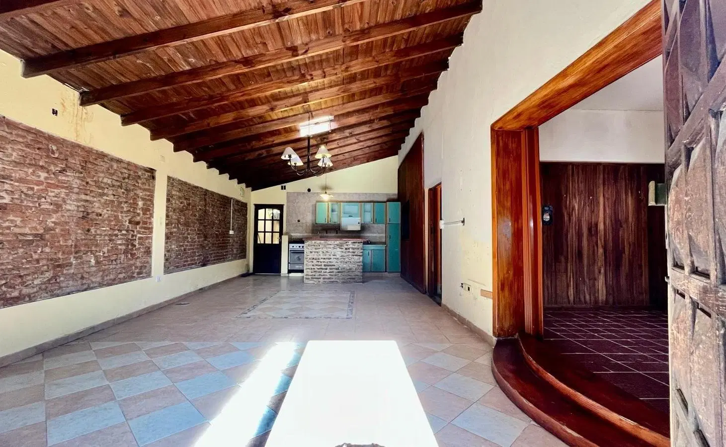 VENTA DE CASA EN BANFIELD ESTE 3