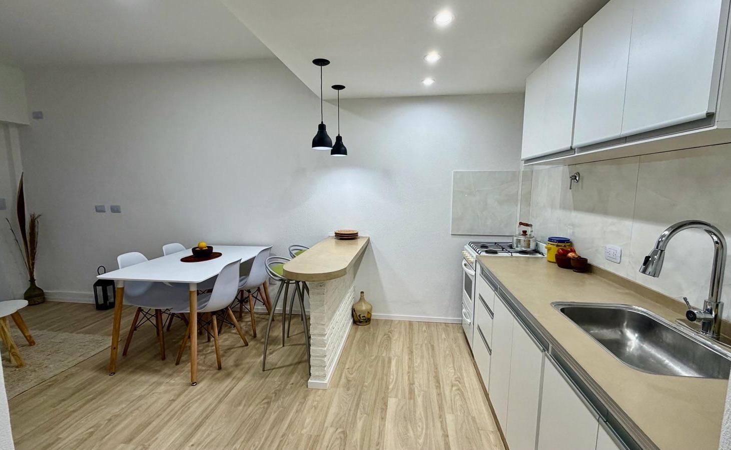 Foto de VENTA PH 3 AMBIENTES RECICLADO CON PATIO EN BANFIELD OESTE, imagen 1