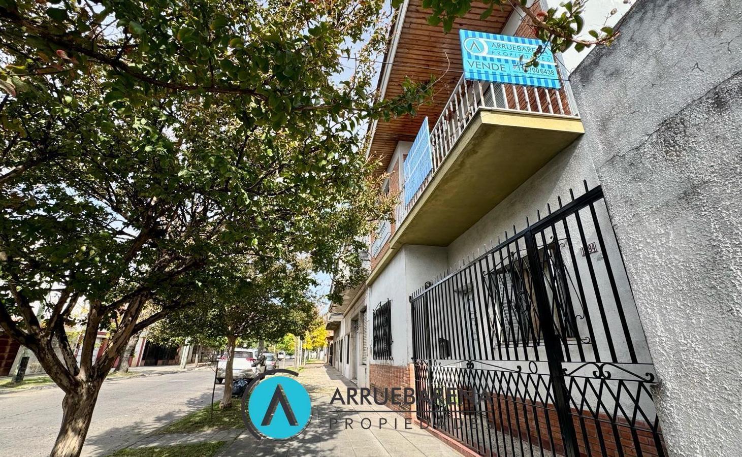 Foto de VENTA PH 2 AMBIENTES SIN EXPENSAS EN LANUS OESTE, imagen 1
