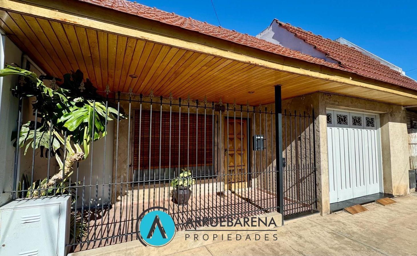 Foto de Venta Casa 3 Amb con Quincho, Jardín Departamento Independiente en, imagen 1