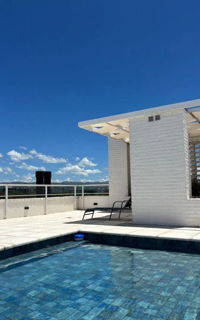 Valle Escondido. Pacífico Condominio. Departamento 2 dormitorios PB. 2 Cocheras cubiertas! 3