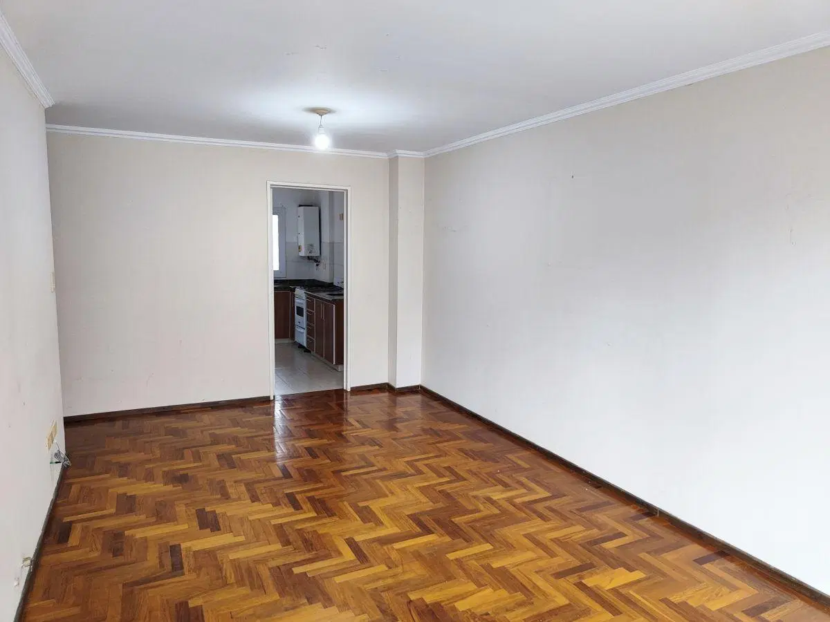 ALQUILER NUEVA CORDOBA. 1 Dorm. con balcón 4