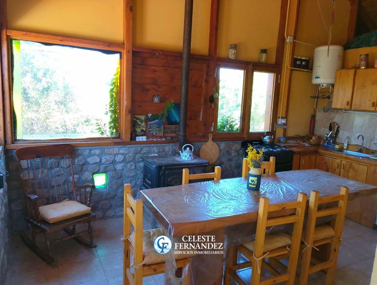 Foto de VENTA EXCELENTE CABAÑA. Villa Giardino, imagen 1