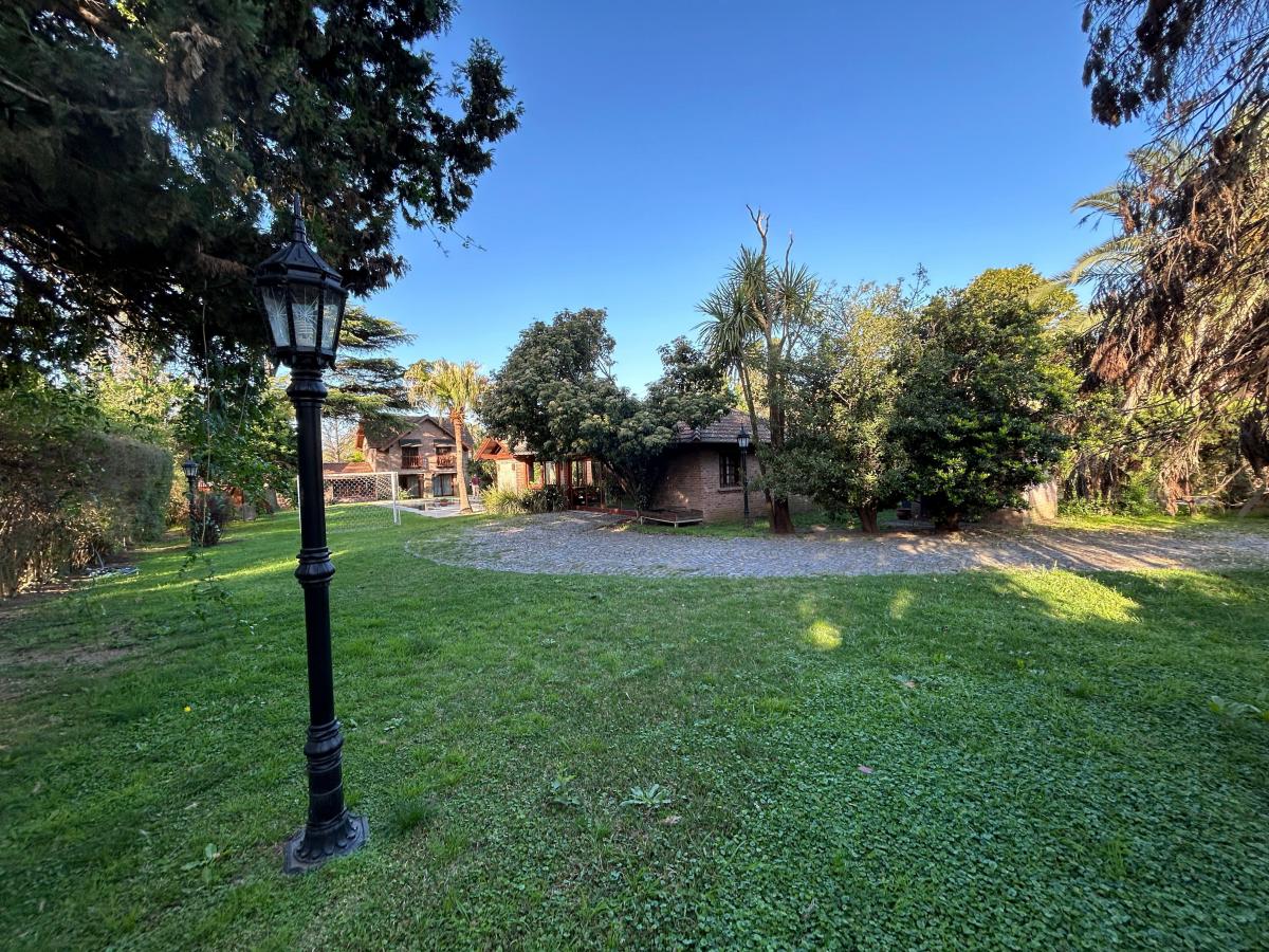 Increíble Casaquinta en Venta en El Barrio El Cortijo 3
