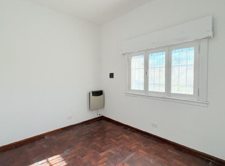 Casa 5 Ambientes - Uso exclusivo profesional  4