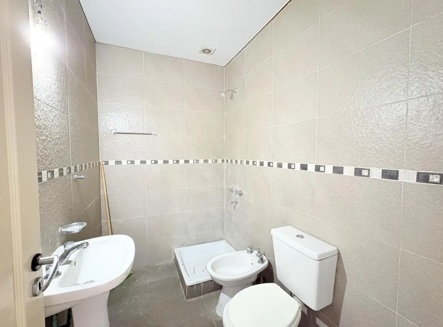 Departamento 2 Ambientes en Alquiler – Bella Vista 5
