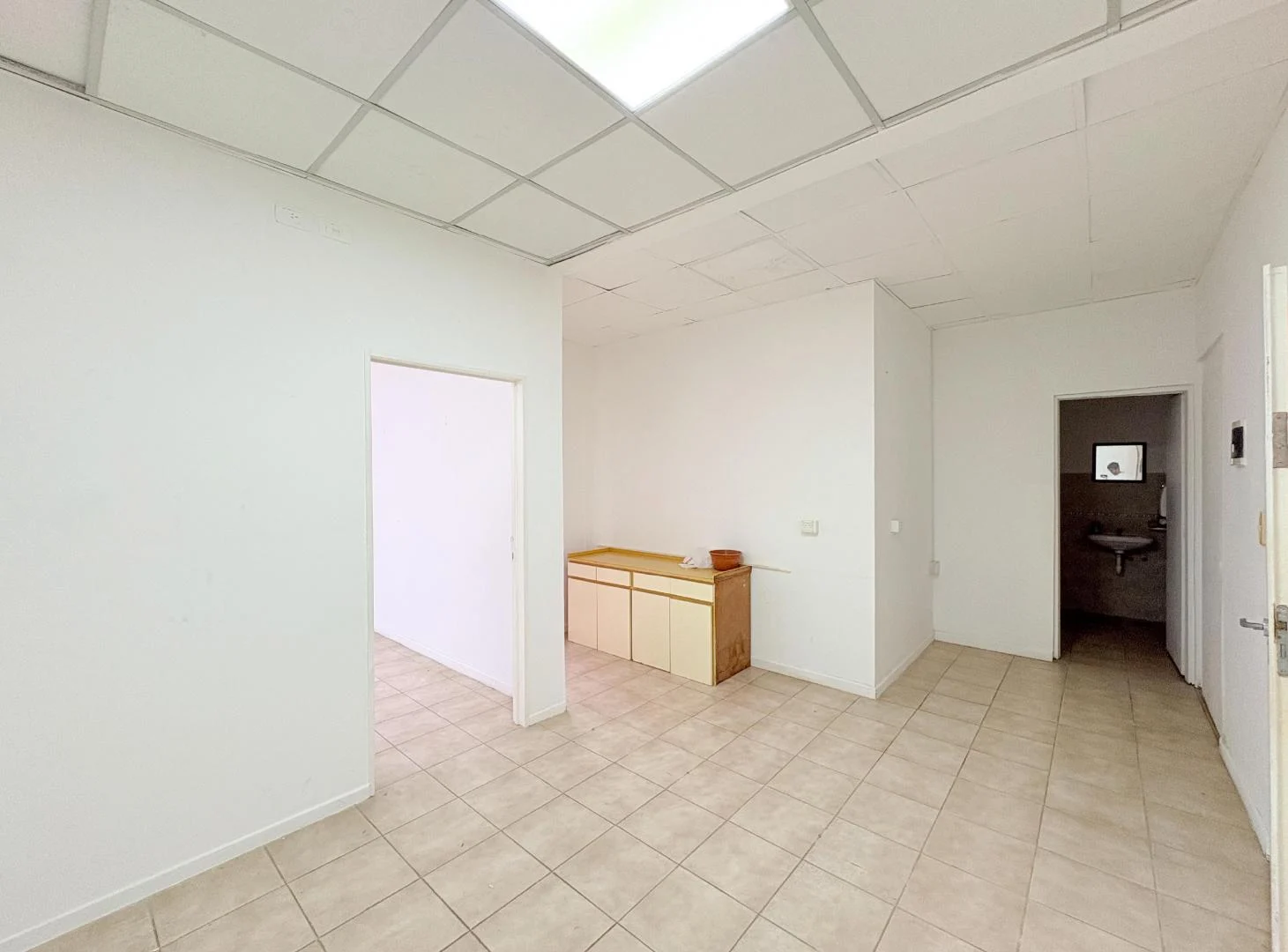 Foto de Departamento 4 Ambientes en Alquiler – Uso Comercial / Profesional, imagen 1