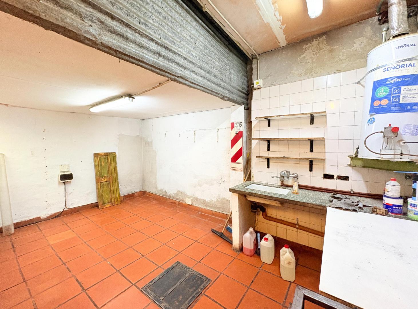 Foto de CASA / LOCAL COMERCIAL EN ALQUILER – BELLA VISTA CENTRO, imagen 5