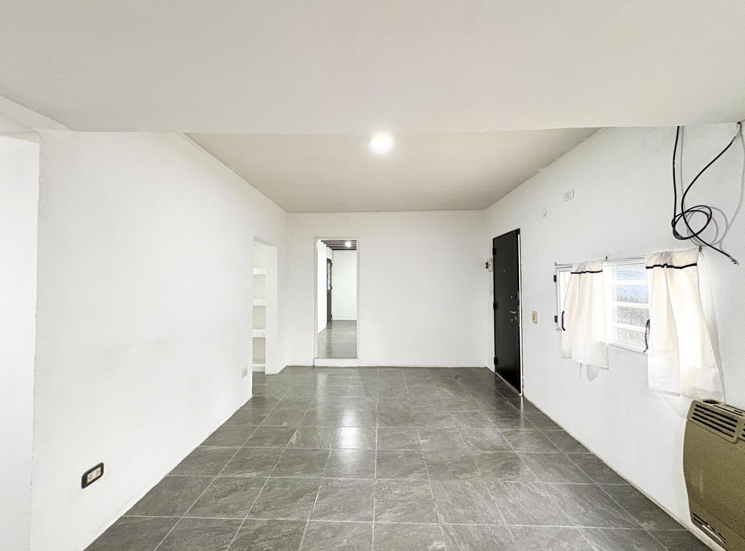 Foto de Casa 4 Ambientes en Alquiler – Muñiz, imagen 2