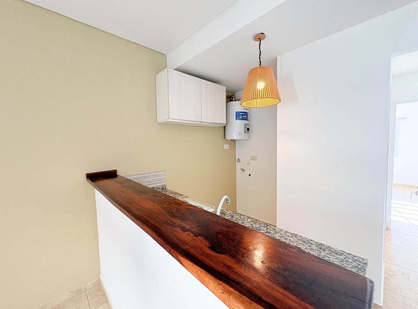 Foto de Departamento 2 Ambientes con Cochera en Alquiler – San Miguel, imagen 3