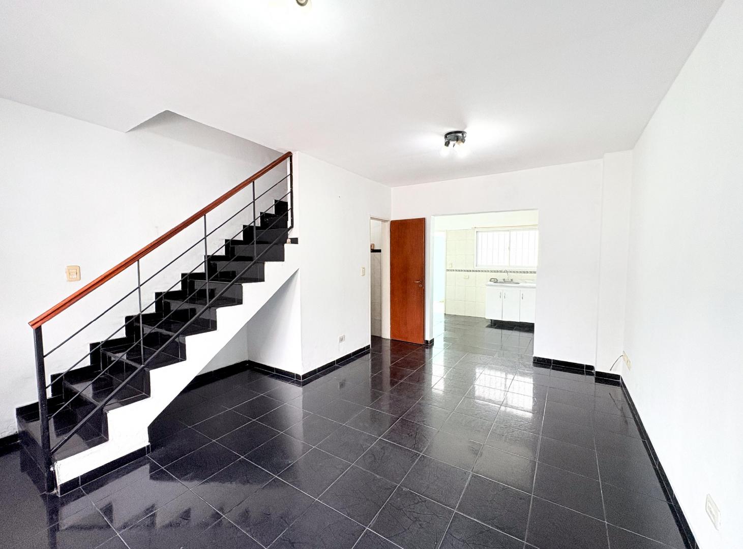 Foto de DÚPLEX 3 AMBIENTES EN ALQUILER – SAN MIGUEL, imagen 4