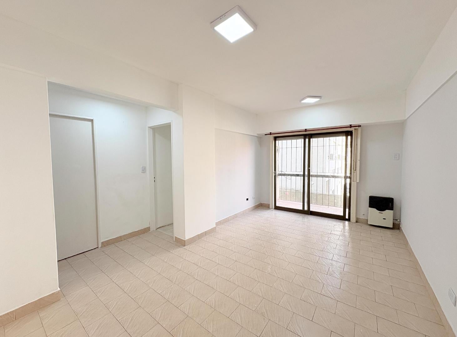 Foto de Departamento 2 Ambientes en Alquiler – San Miguel, imagen 2
