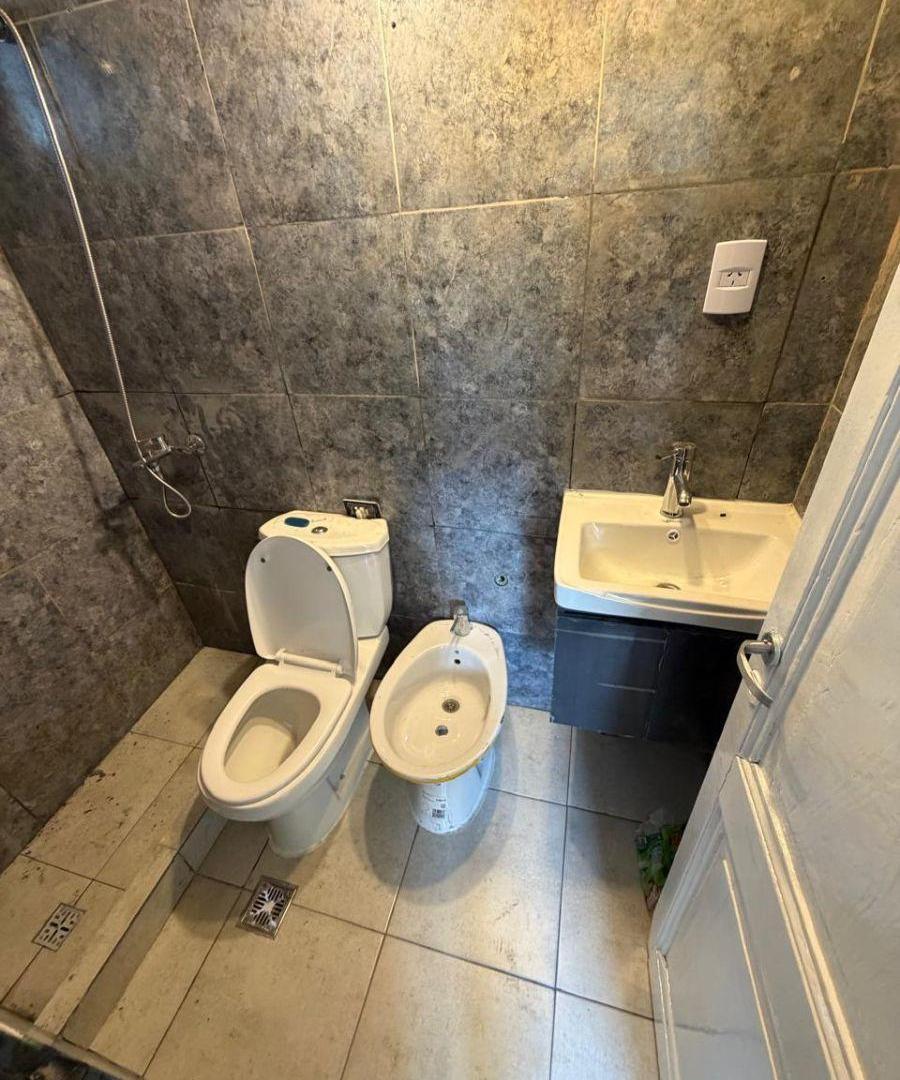 Foto de CASA 3 AMBIENTES EN ALQUILER – VILLA MADERO, imagen 2