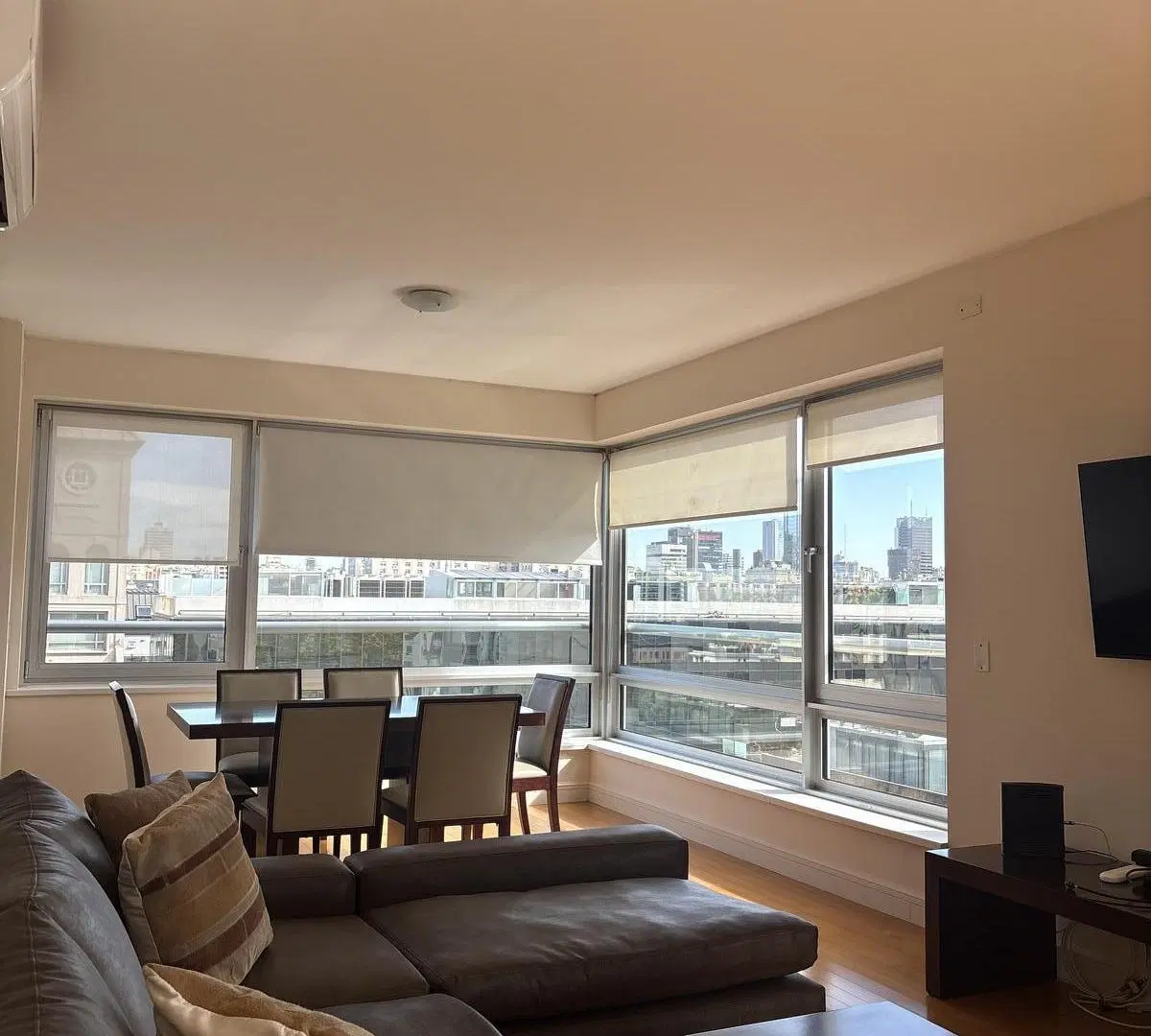 Departamento amoblado 2 ambientes con cochera en alquiler en Puerto Madero 4