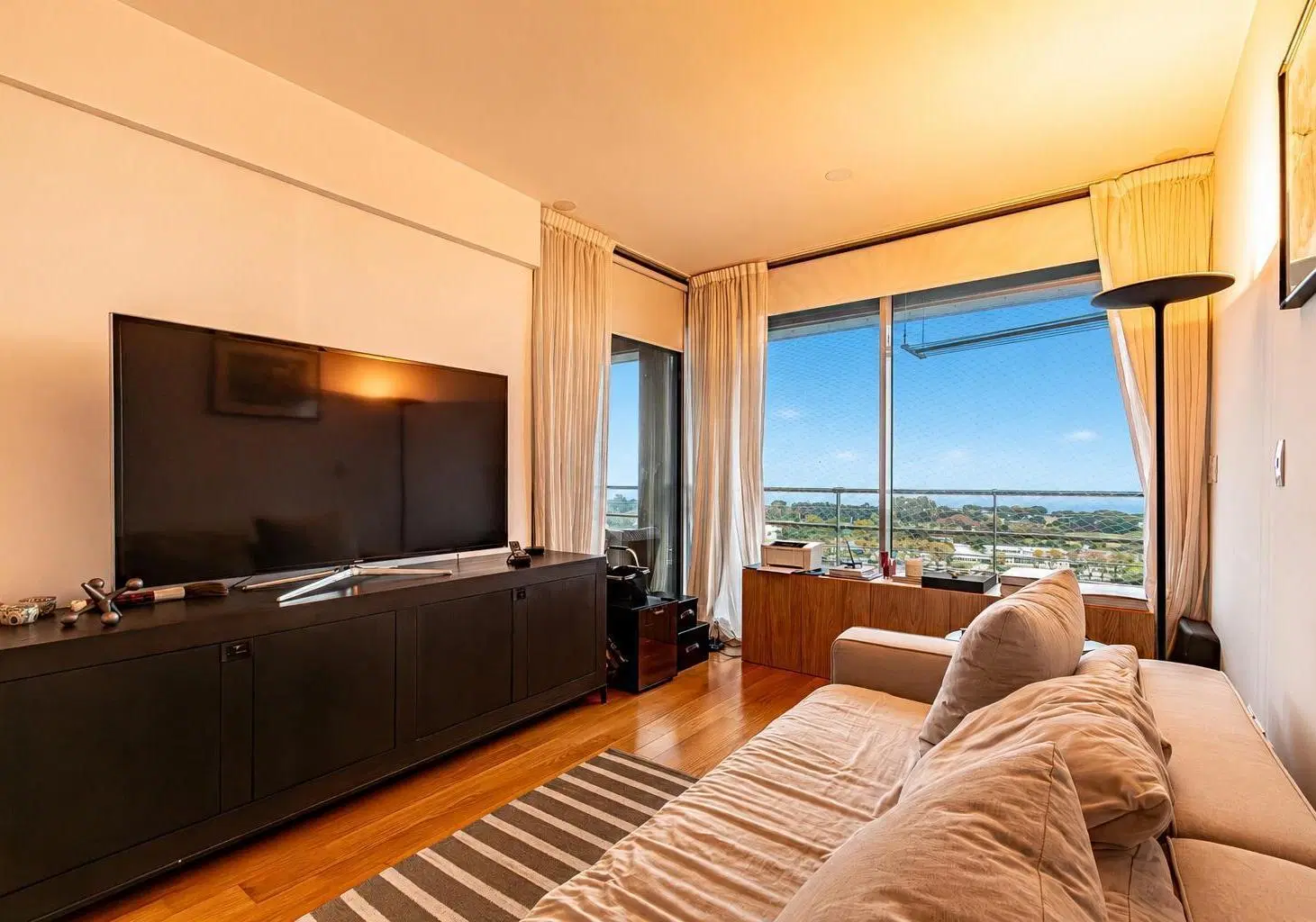 Departamento en venta 3 ambientes torre FORUM Alcorta 4