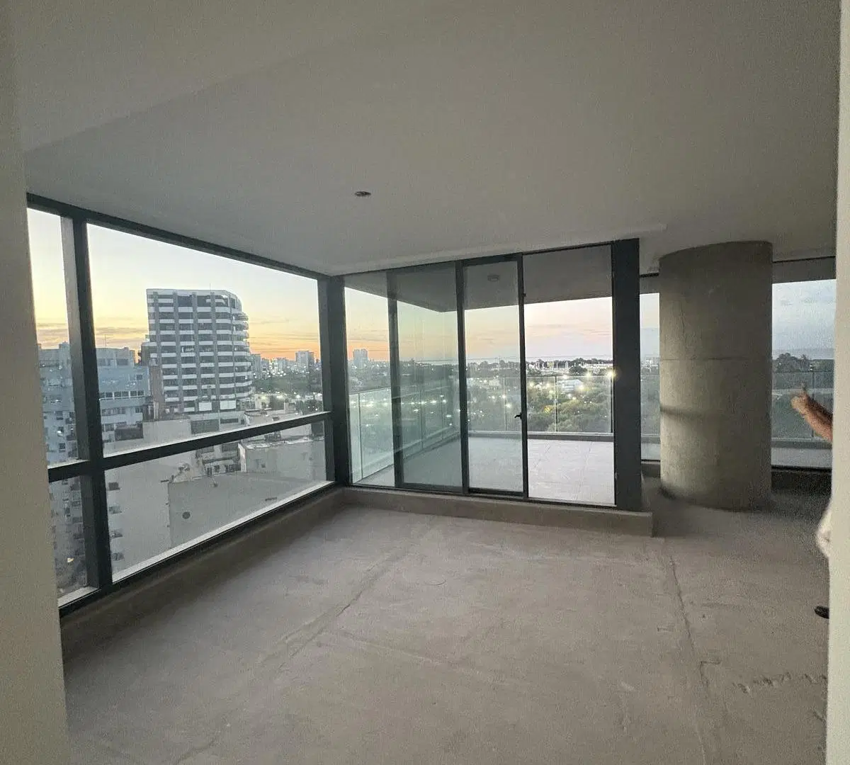 Departamento 5 ambientes en venta y alquiler en Quantium Bellini 4