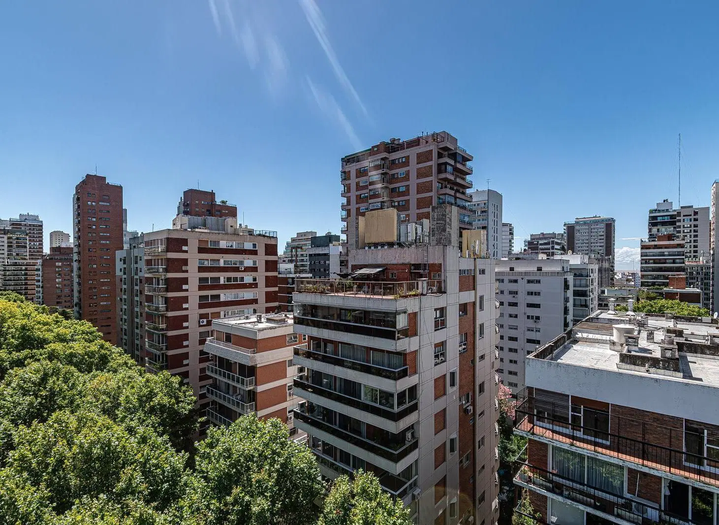 Oprtunidad departamento 5 ambientes en venta a reciclar en Belgrano 8
