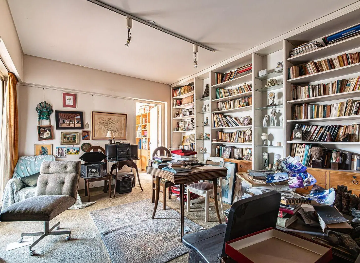 Oprtunidad departamento 5 ambientes en venta a reciclar en Belgrano 4