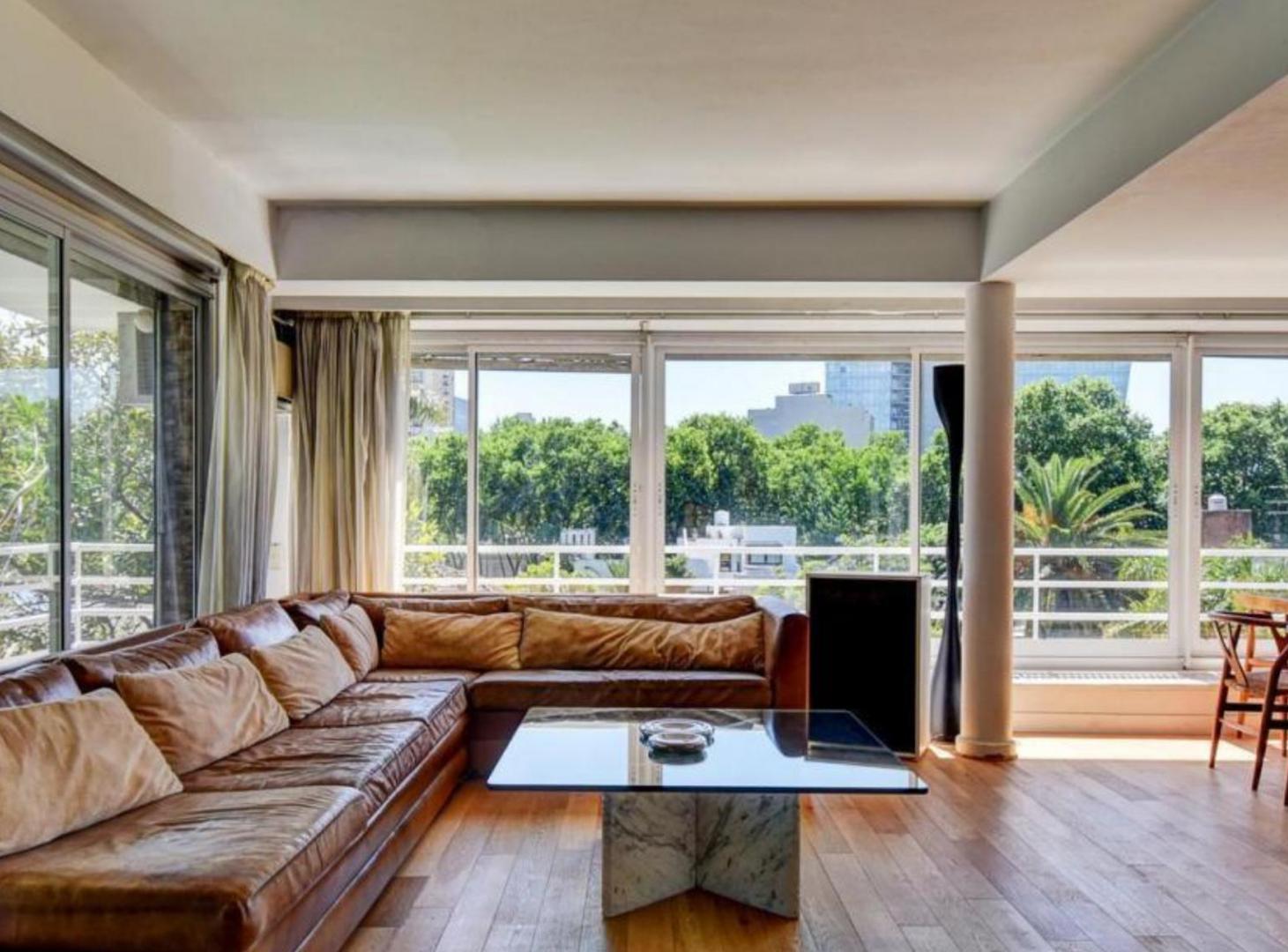 Foto de Casa 6 ambientes con cochera, pileta y jardin privado en Barrio Vicente, imagen 1