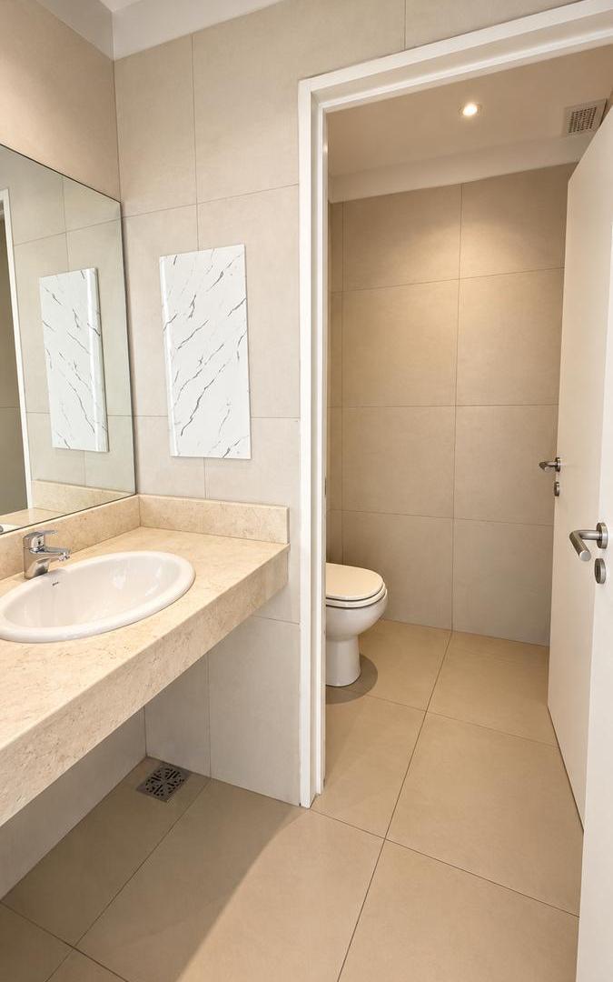 Foto de Oficina 150 m2 en Belgrano - 3 amplios espacios con posibilidad de, imagen 2