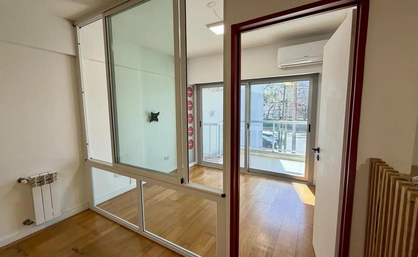 Foto de Oficina 50 m2 con cochera en alquiler en Vicente López, imagen 3