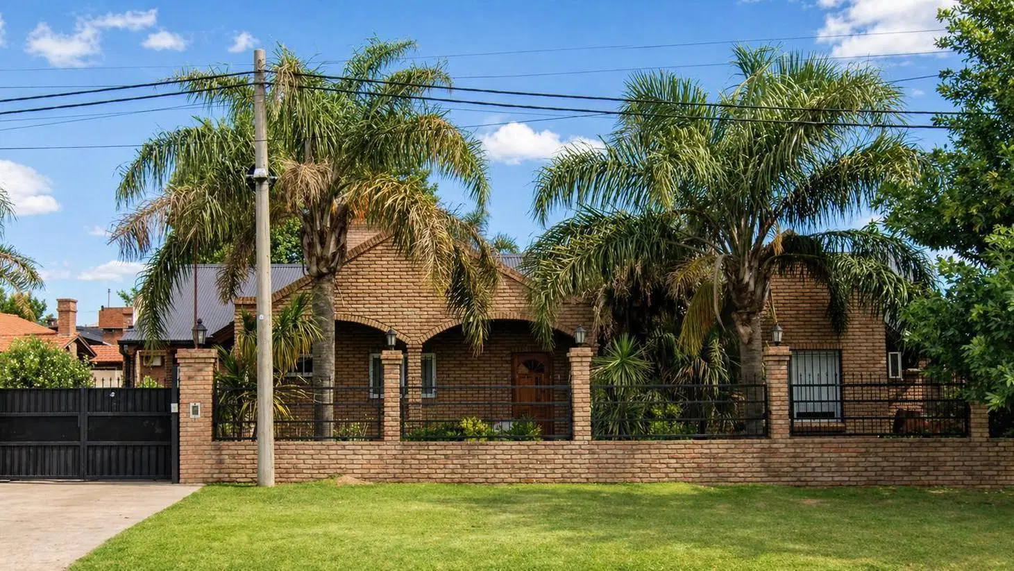 Casa en alquiler Funes 2