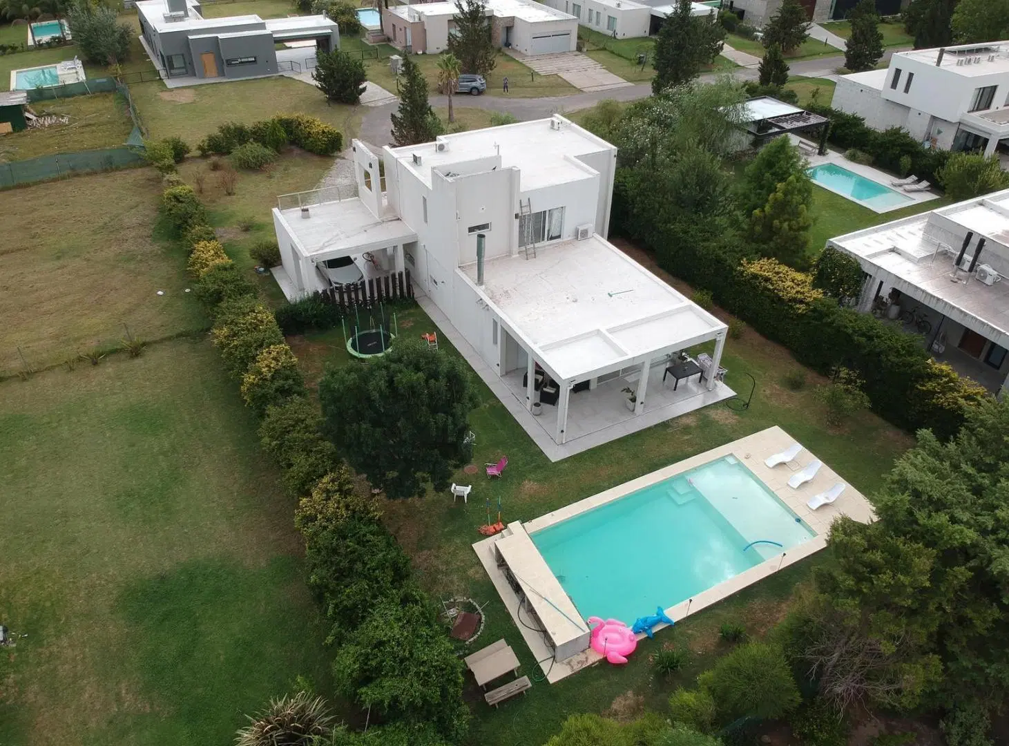 Casa en alquiler permanente Puerto Roldán, naturaleza, seguridad y confort 3