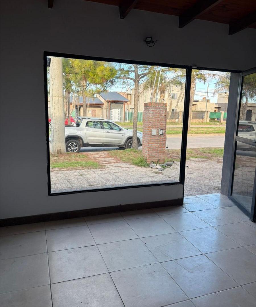 Foto de Local en Tierra de sueños 2, imagen 2