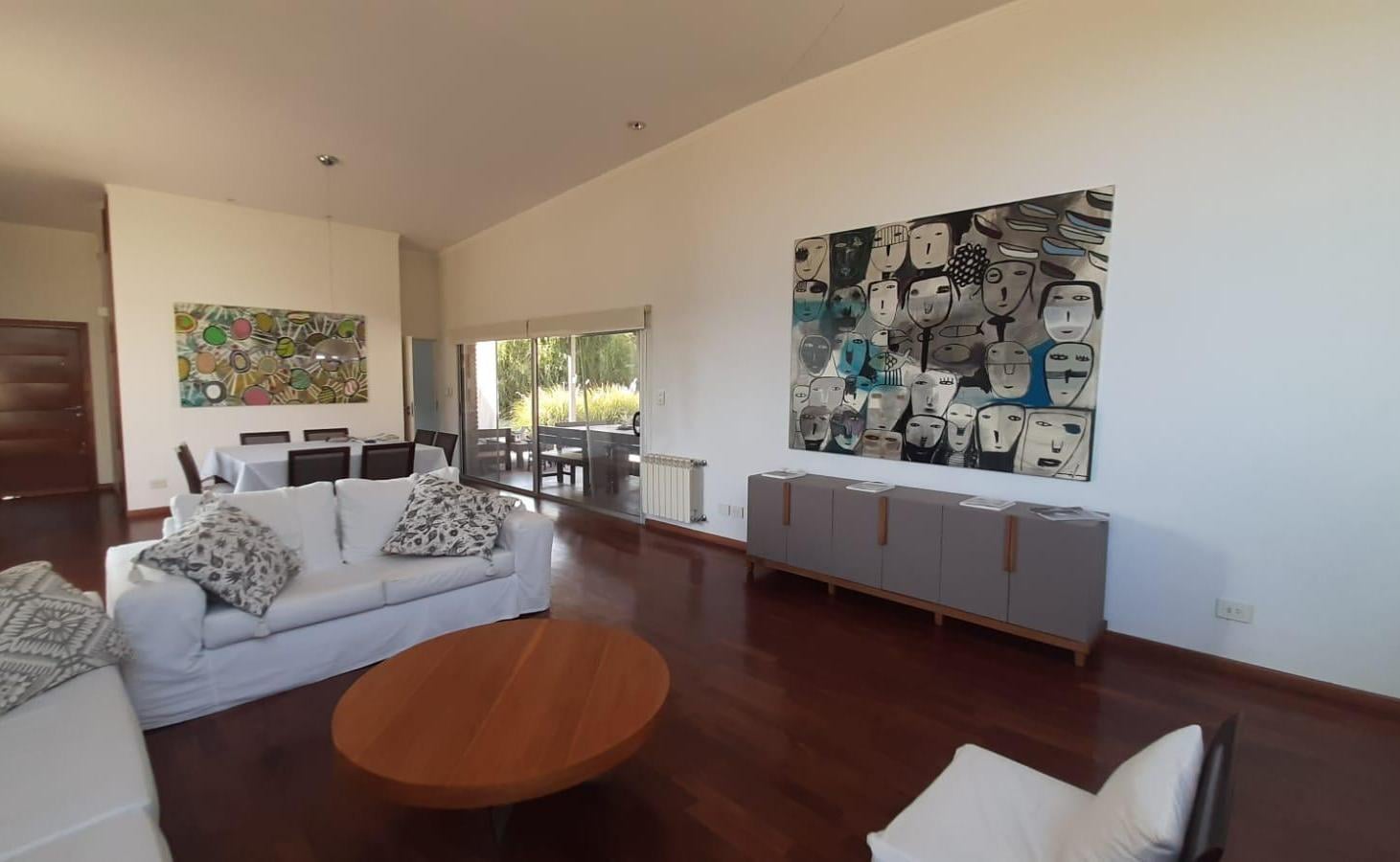 Foto de Casa 3 dormitorios Puerto Roldan con pileta, imagen 1