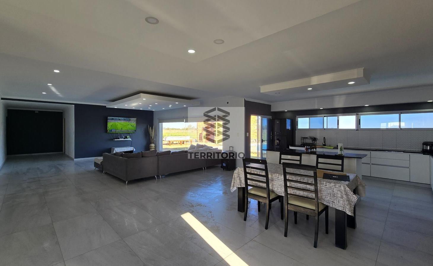 Foto de Casa nueva sobre lote 2.000 m², pileta y vista al campo, imagen 5